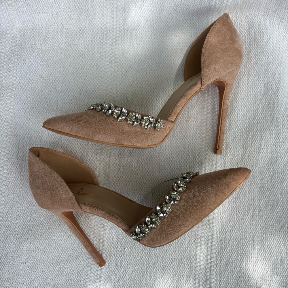 Kastra Light Nude Suede Rhinestone Pointed-Toe Pumps size 8 - Picture 8 of 10
